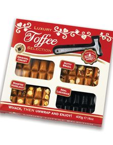 Walkers Toffee Selection - Gavepakke med Fire Forskjellige Karameller og Metallhammer