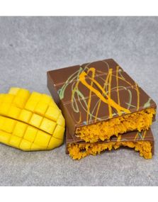 Sweet Gate Håndlaget Dubai Sjokolade med Mango 210 gram