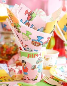 8 stk Pippi Langstrømpe Pappkrus 250 ml