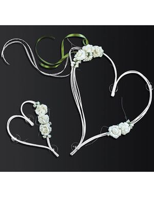 2 stk Hjertedekorasjoner med Kremfargede Blomster