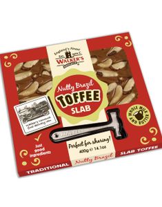 Walkers Nutty Brazil Toffee Slab - Gavepakke med Karamell, Nøtter og Metallhammer 400 gram