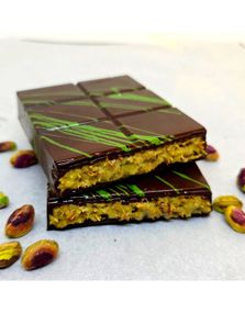 Sweet Gate Håndlaget Mørk Dubai Sjokolade med Pistasj 210 gram