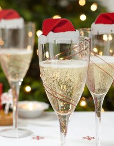 10 stk Julenisselue Glassdekorasjoner - Juletid