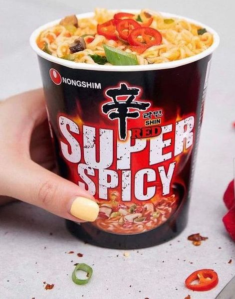 Nongshim Shin Ramyun Red Super Spicy Noodle Cup 68 gram (Korea Import)