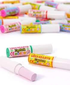 1782777600_11 stk Swizzels Love Hearts Lipstick 6 gram