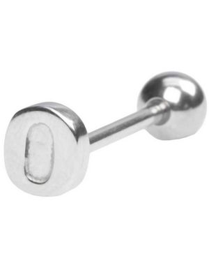 Tungepiercing med Bokstaven O
