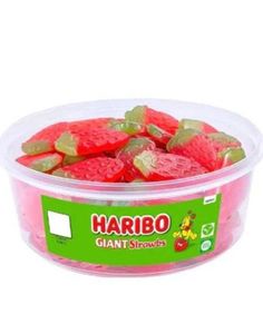 75 stk Haribo Giant Strawbs - Boks med Jordbær Vingummi 825 gram