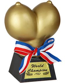 Puppeformet World Champion Pokal 12x9 cm
